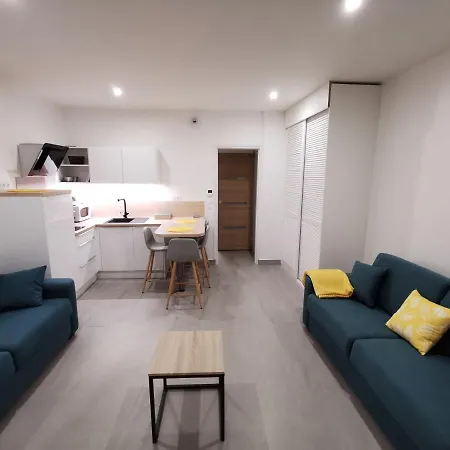 Apartment Les Pieds Dans L'eau