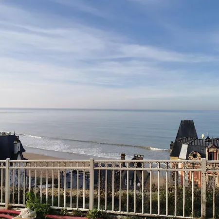 Les Pieds Dans L'eau Apartment Trouville-sur-Mer